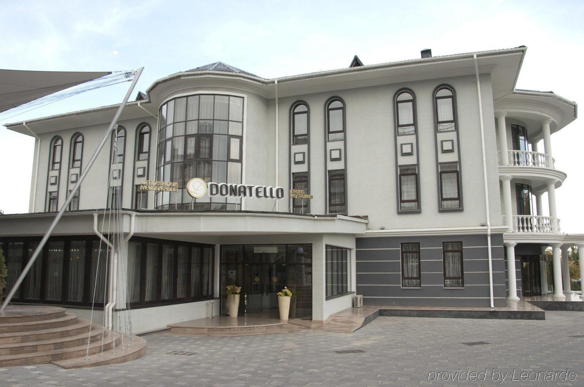 Donatello Boutique Hotel Almatî Exterior foto
